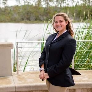 Meet your Posher, Haylee